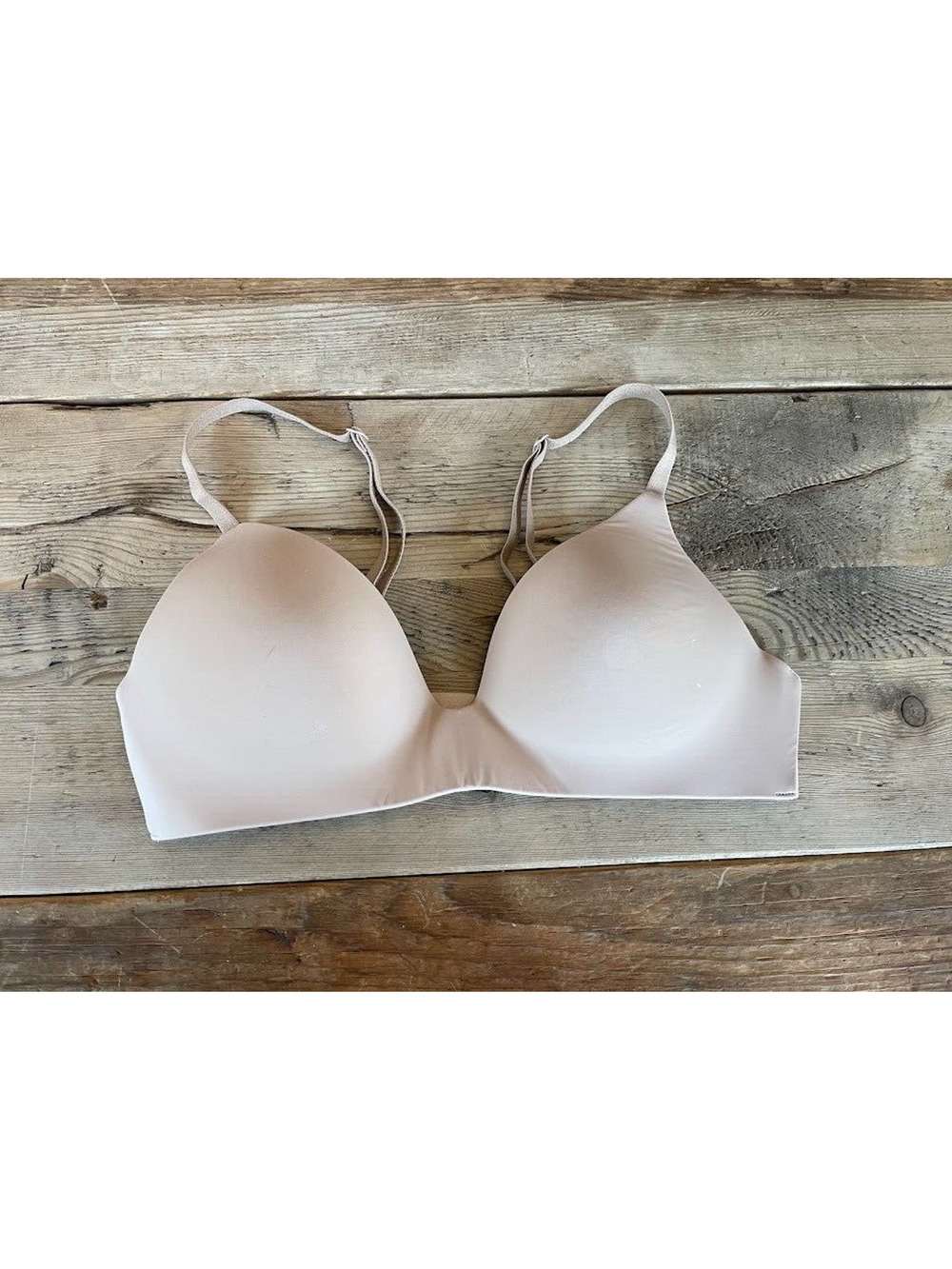 Victoria's Secret Praline Beige 40D T-Shirt Lightly Lined Wireless Bra